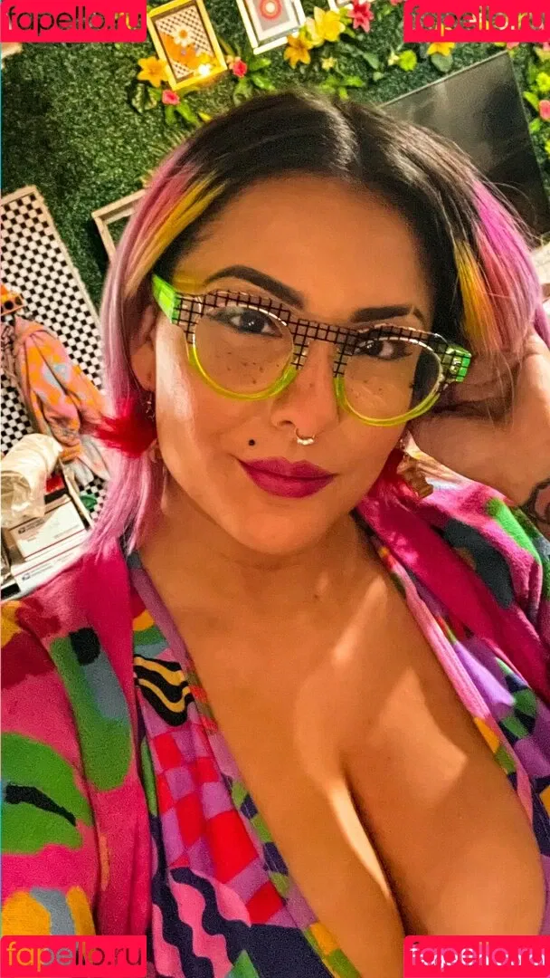 TheZombiUnicorn Onlyfans Photo Gallery 