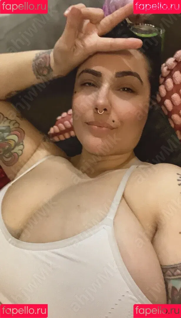 TheZombiUnicorn Onlyfans Photo Gallery 