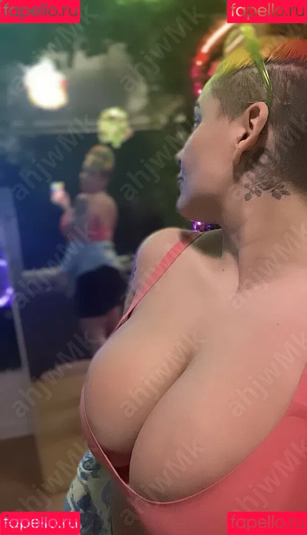 TheZombiUnicorn Onlyfans Photo Gallery 