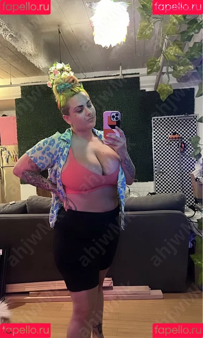 TheZombiUnicorn Onlyfans Photo Gallery 