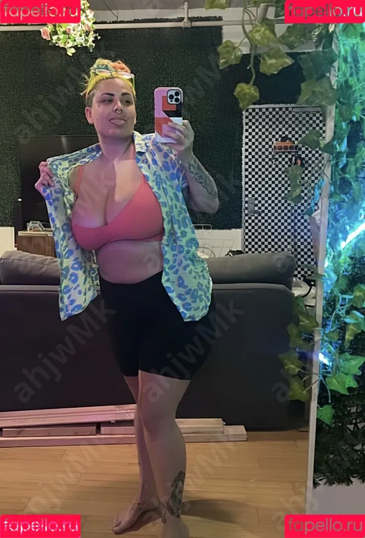 TheZombiUnicorn Onlyfans Photo Gallery 