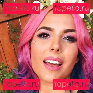 TheZombiUnicorn Onlyfans Photo Gallery 