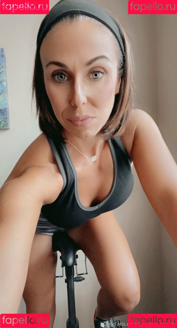 ulauryn_gemini Onlyfans Photo Gallery 