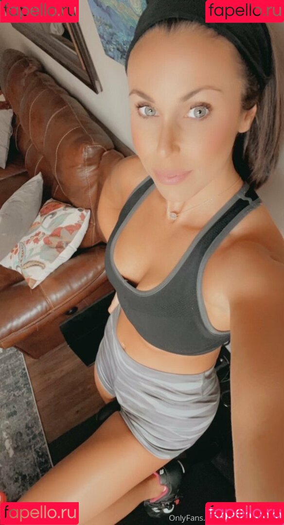 ulauryn_gemini Onlyfans Photo Gallery 