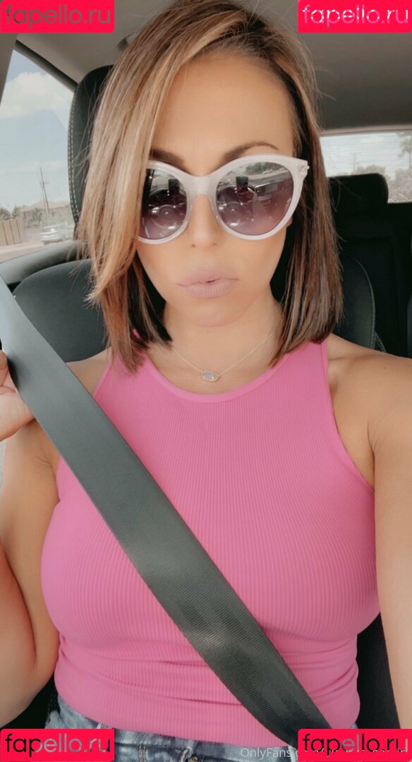 ulauryn_gemini Onlyfans Photo Gallery 