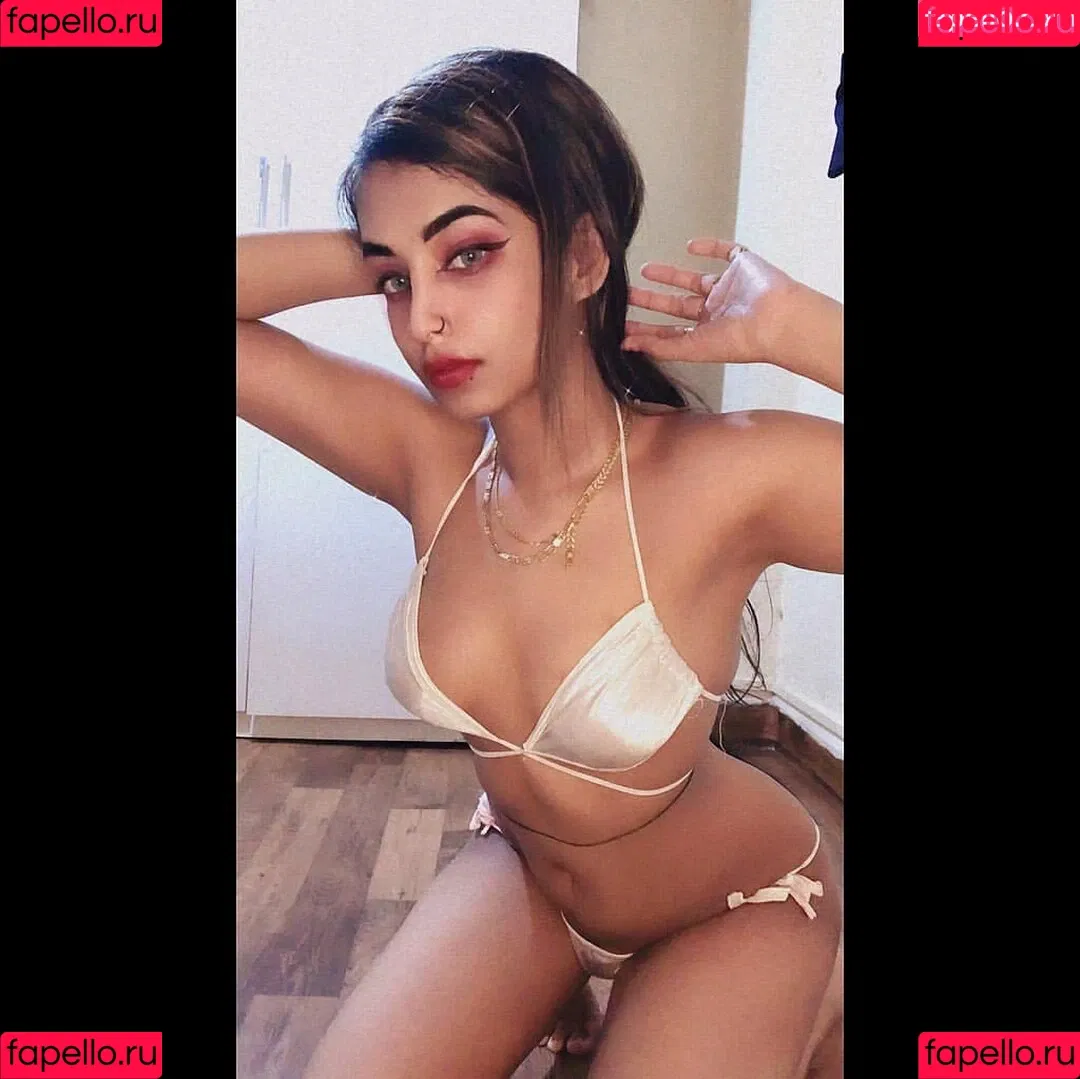 Dilnoor Aka Onlyfans Photo Gallery 