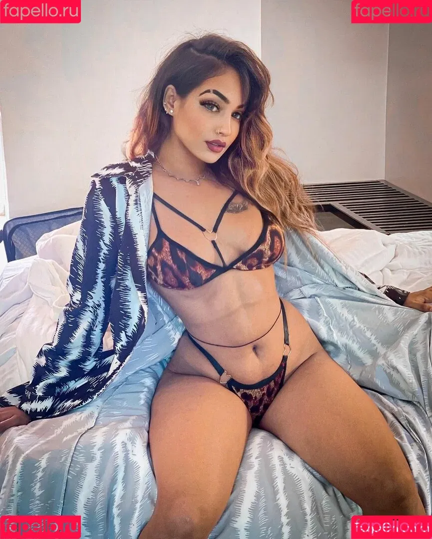 Dilnoor Aka Onlyfans Photo Gallery 
