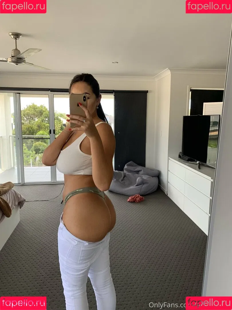 Anna Paul Onlyfans Photo Gallery 