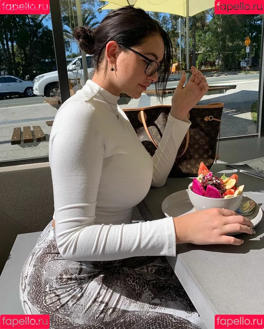 Anna Paul Onlyfans Photo Gallery 