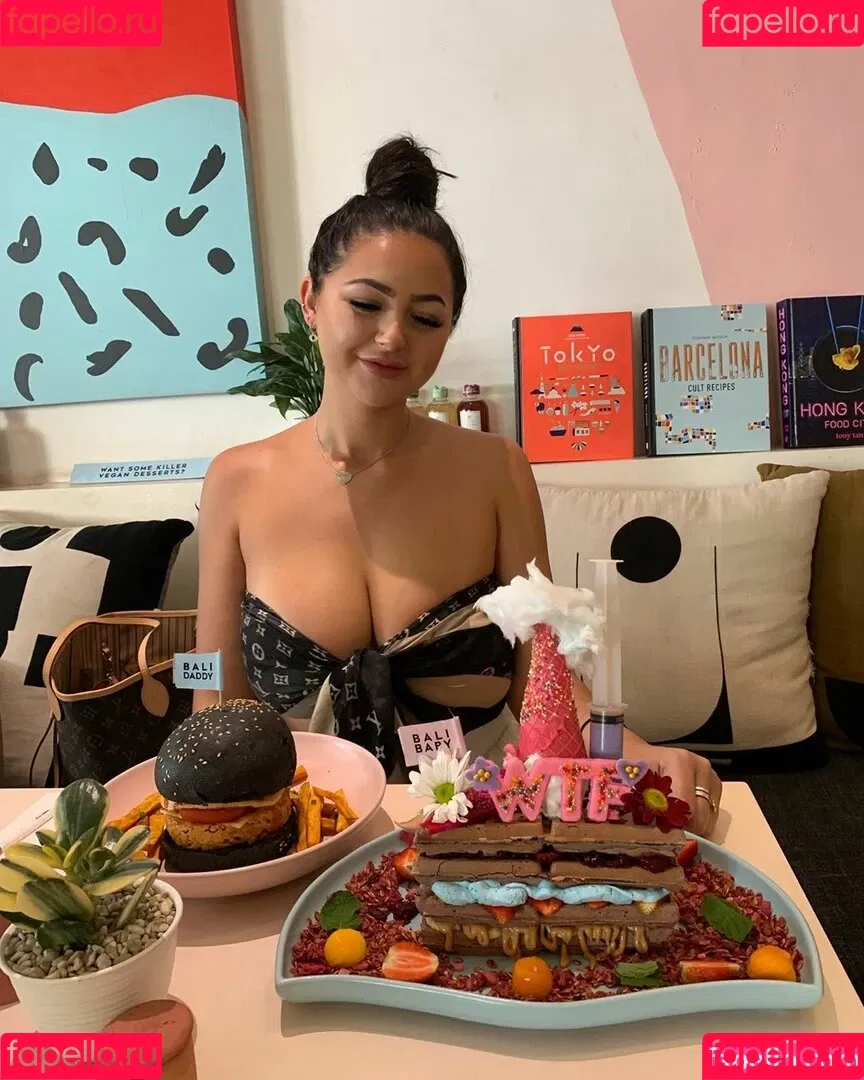 Anna Paul Onlyfans Photo Gallery 