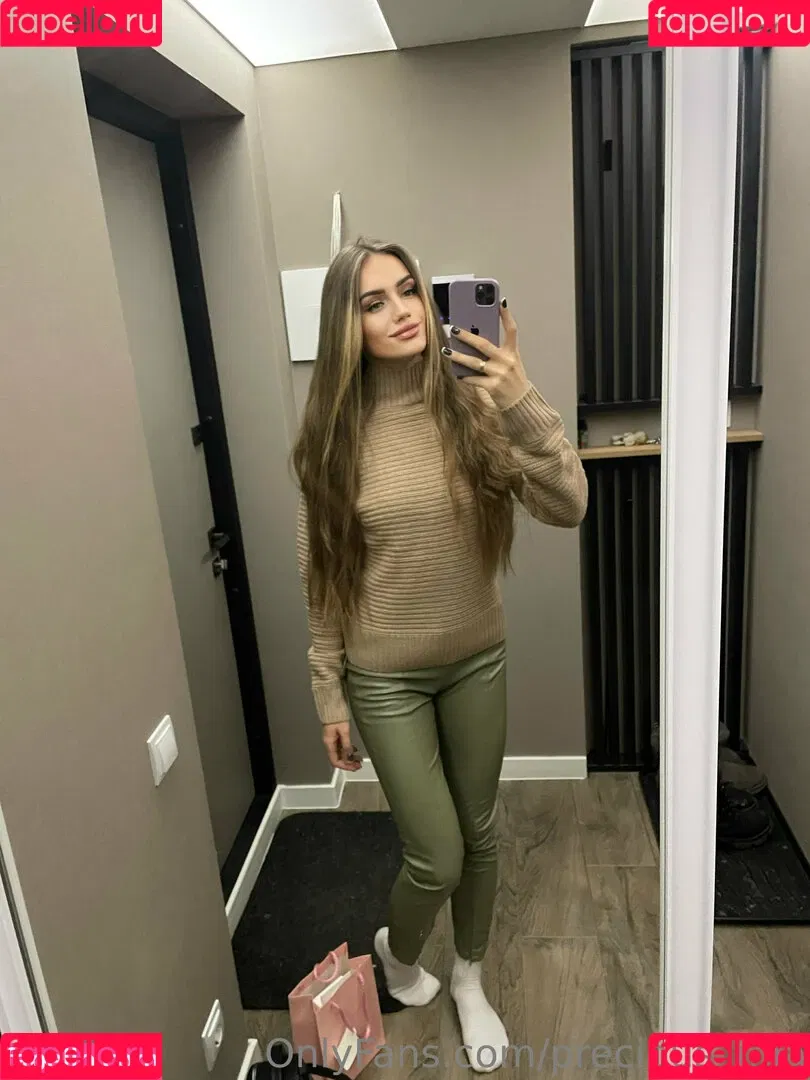 precious_mia Onlyfans Photo Gallery 