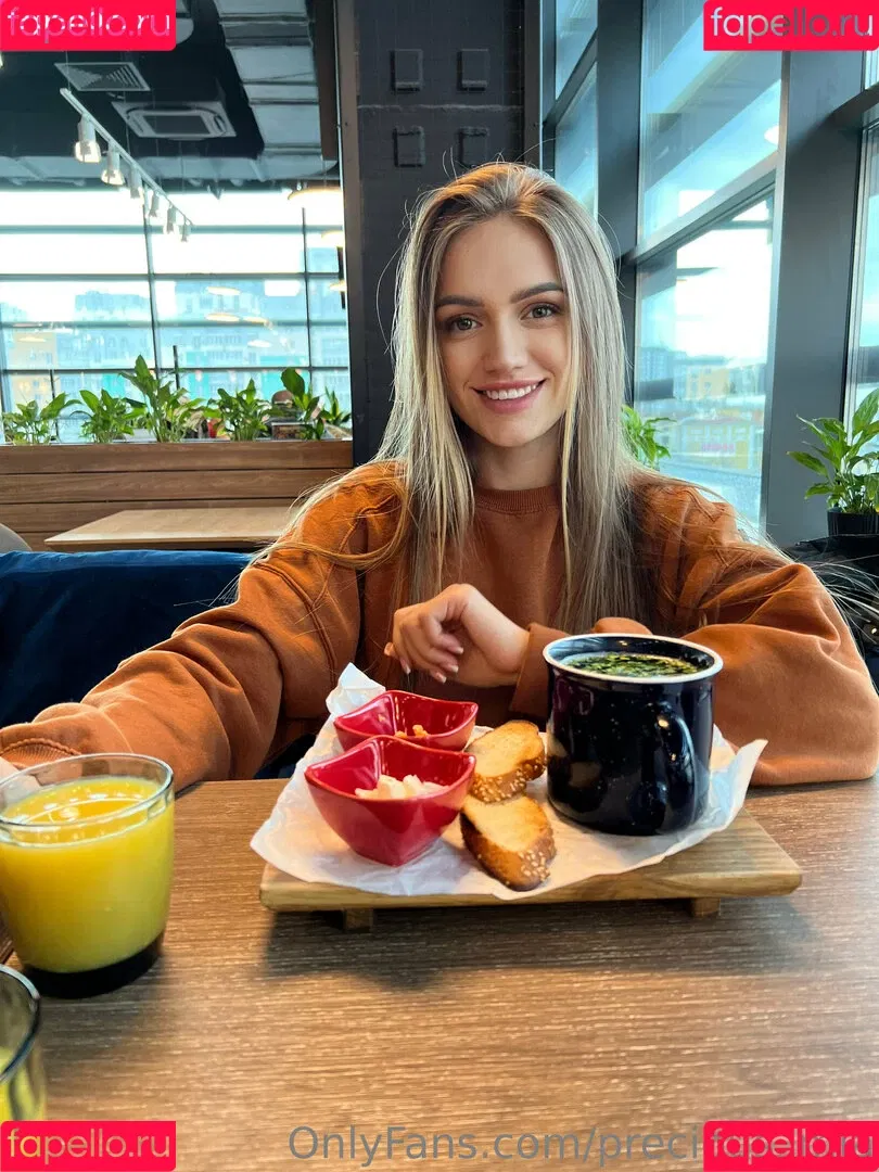 precious_mia Onlyfans Photo Gallery 
