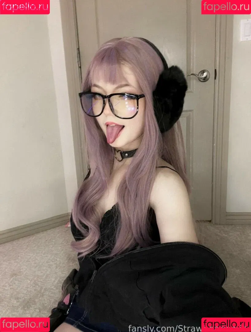 Strawberrymillk Onlyfans Photo Gallery 