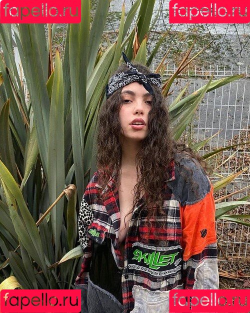 xoxocurly Onlyfans Photo Gallery 