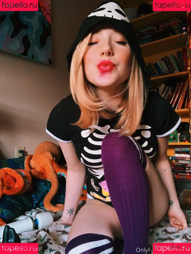 Faerie Onlyfans Photo Gallery 