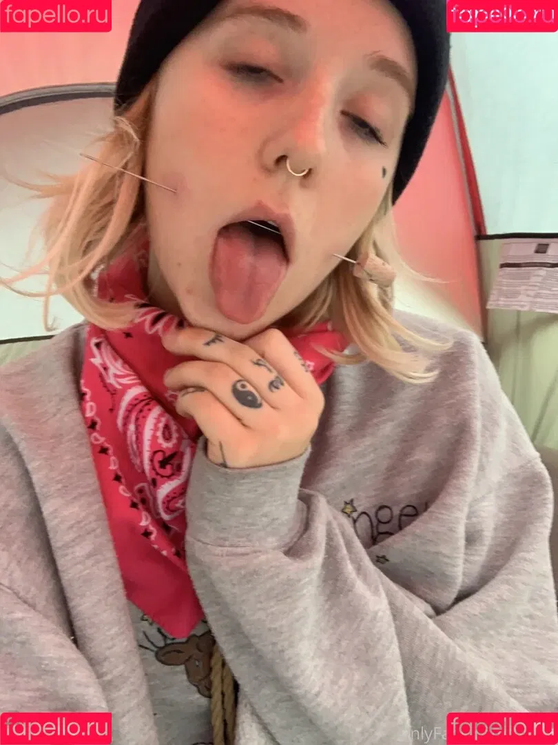 Faerie Onlyfans Photo Gallery 