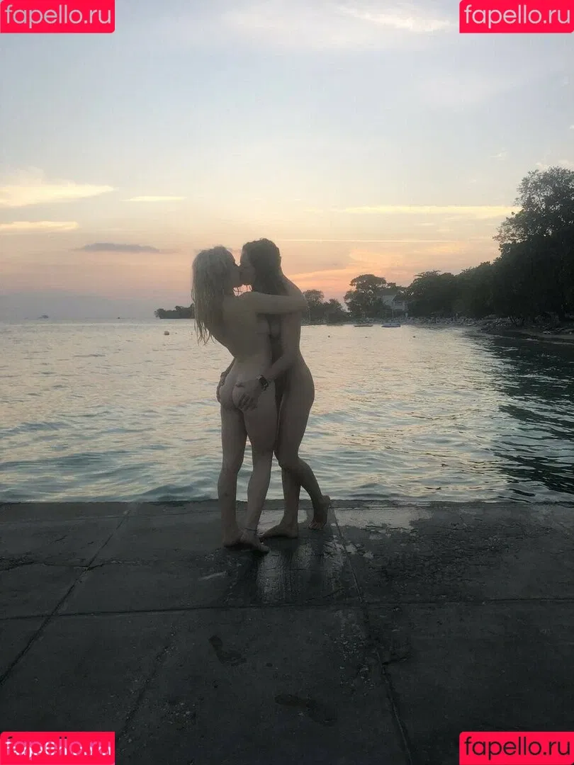 Faerie Onlyfans Photo Gallery 