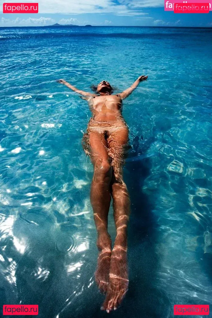 Kate Moss Onlyfans Photo Gallery 