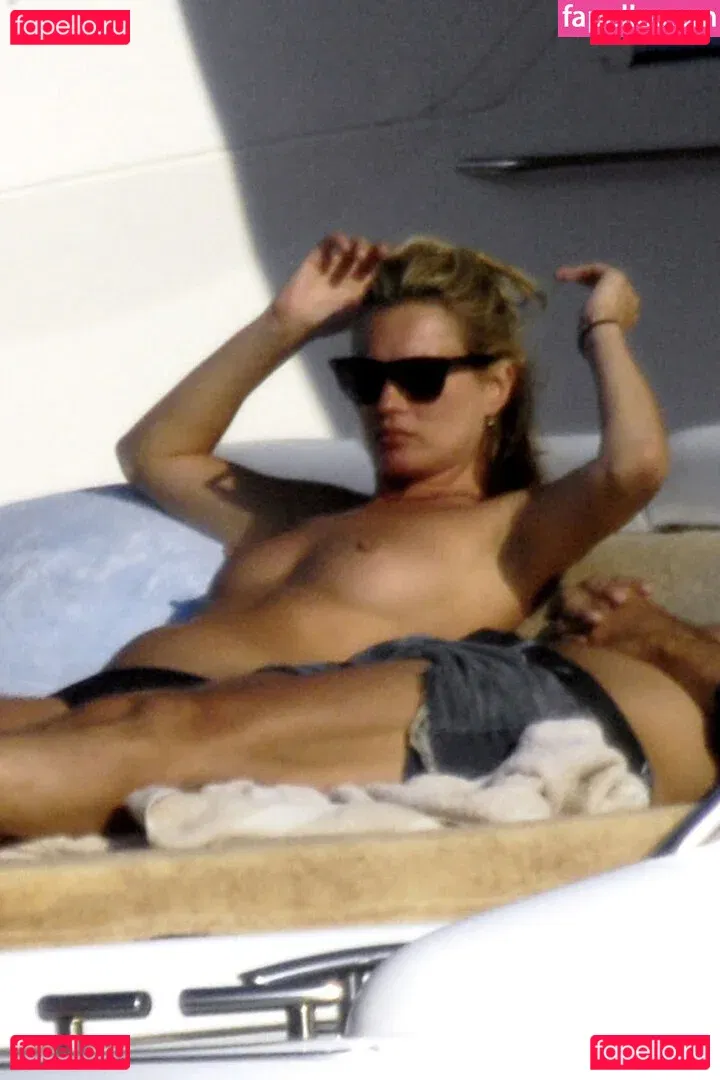 Kate Moss Onlyfans Photo Gallery 