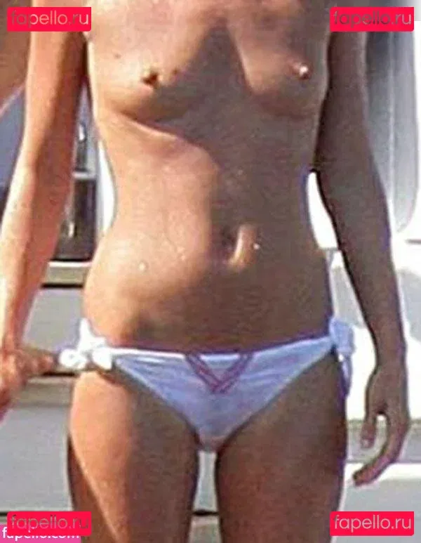 Kate Moss Onlyfans Photo Gallery 