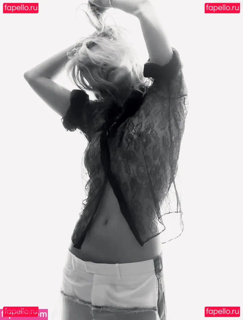 Kate Moss Onlyfans Photo Gallery 