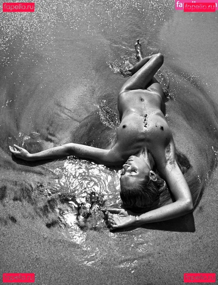 Kate Moss Onlyfans Photo Gallery 