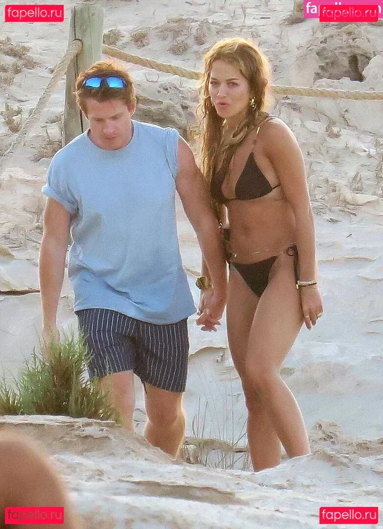 Kate Moss Onlyfans Photo Gallery 