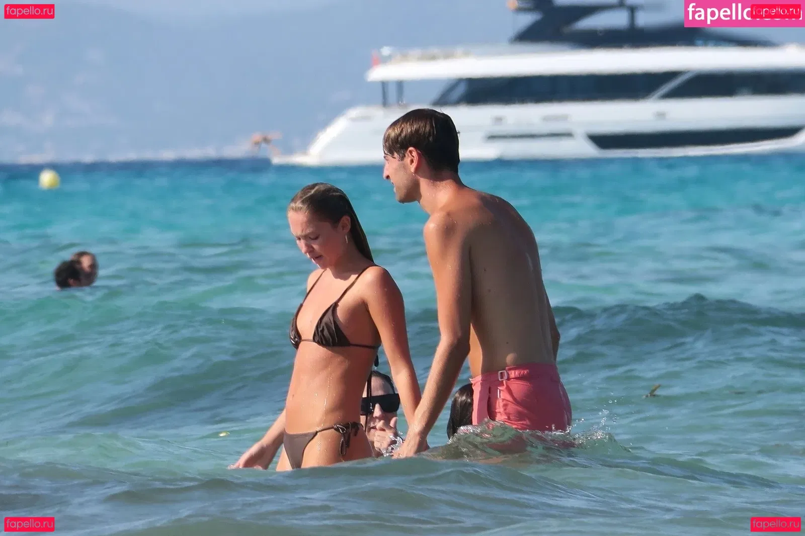 Kate Moss Onlyfans Photo Gallery 