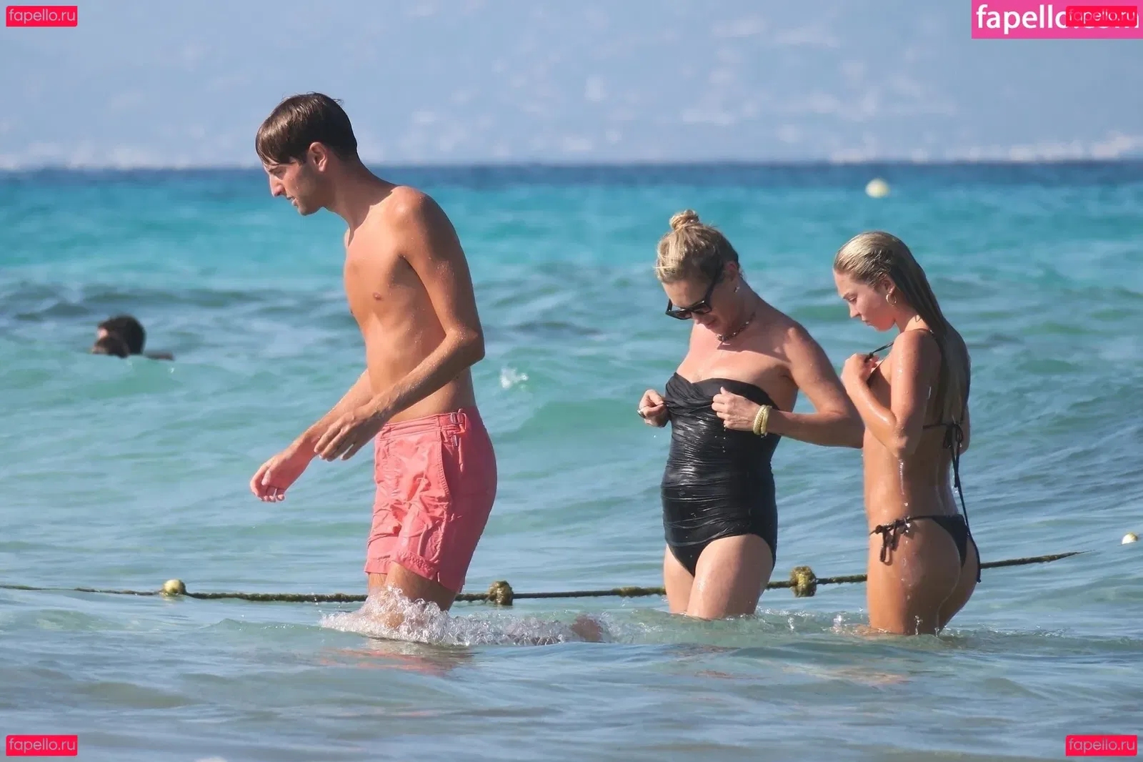 Kate Moss Onlyfans Photo Gallery 