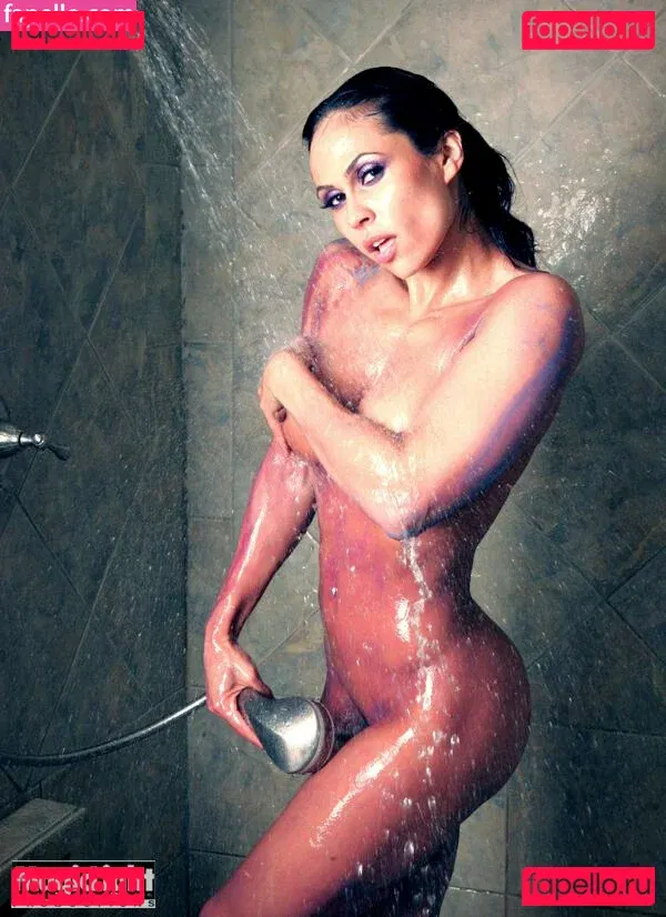 Dina Al-sabah Onlyfans Photo Gallery 