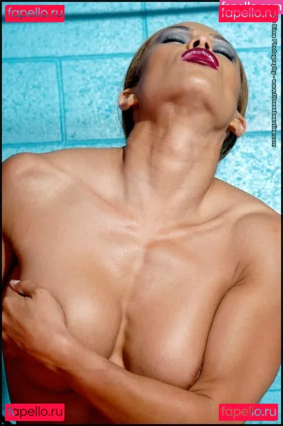 Dina Al-sabah Onlyfans Photo Gallery 