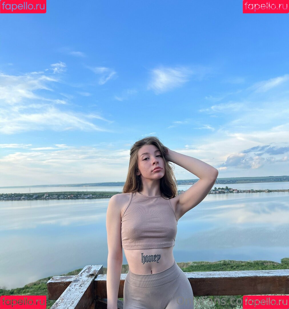 lilu20 Onlyfans Photo Gallery 