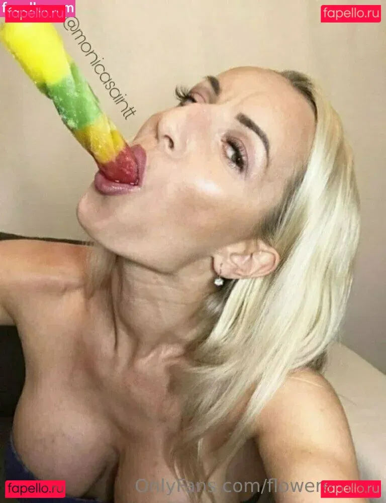 floweremma Onlyfans Photo Gallery 