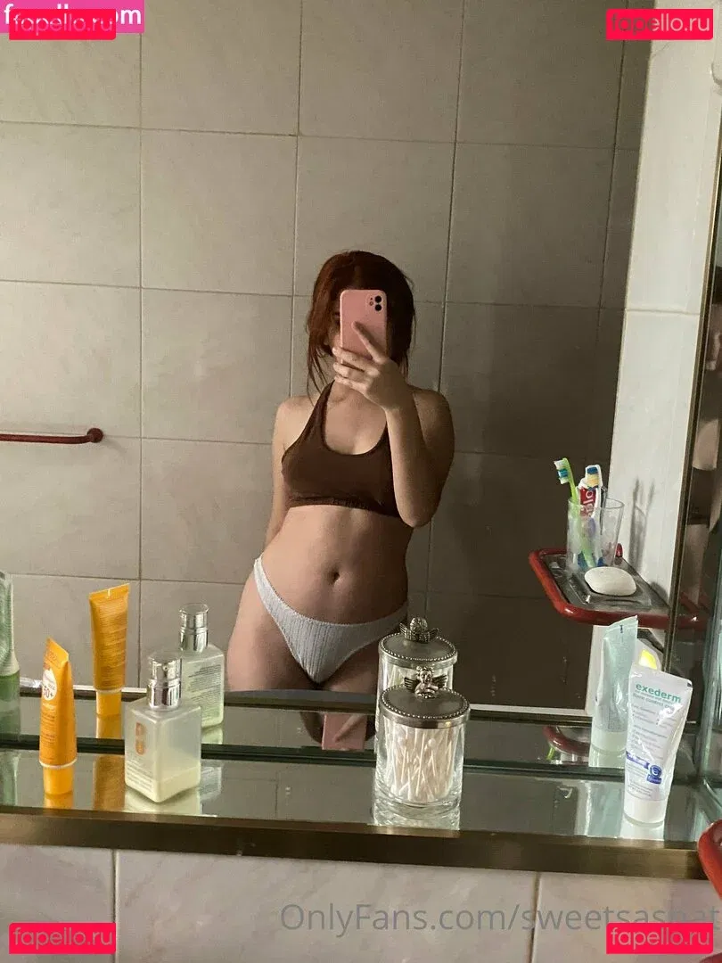 floweremma Onlyfans Photo Gallery 