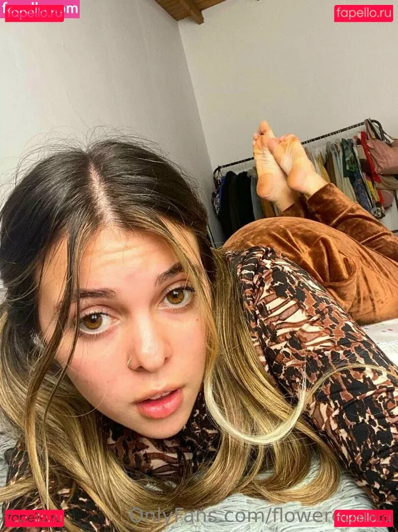 floweremma Onlyfans Photo Gallery 