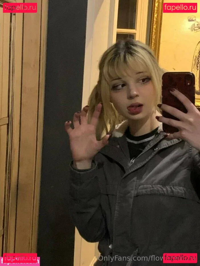 floweremma Onlyfans Photo Gallery 