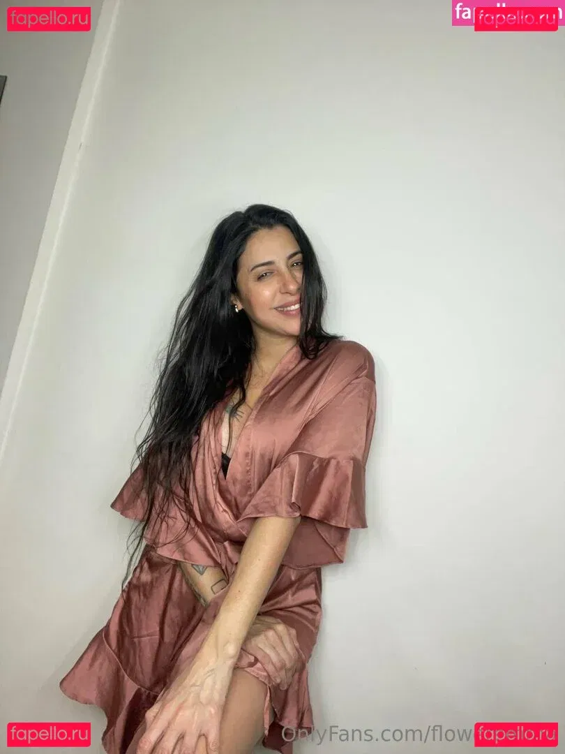 floweremma Onlyfans Photo Gallery 