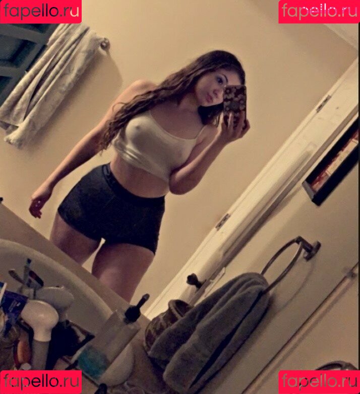 kaylabelofski Onlyfans Photo Gallery 