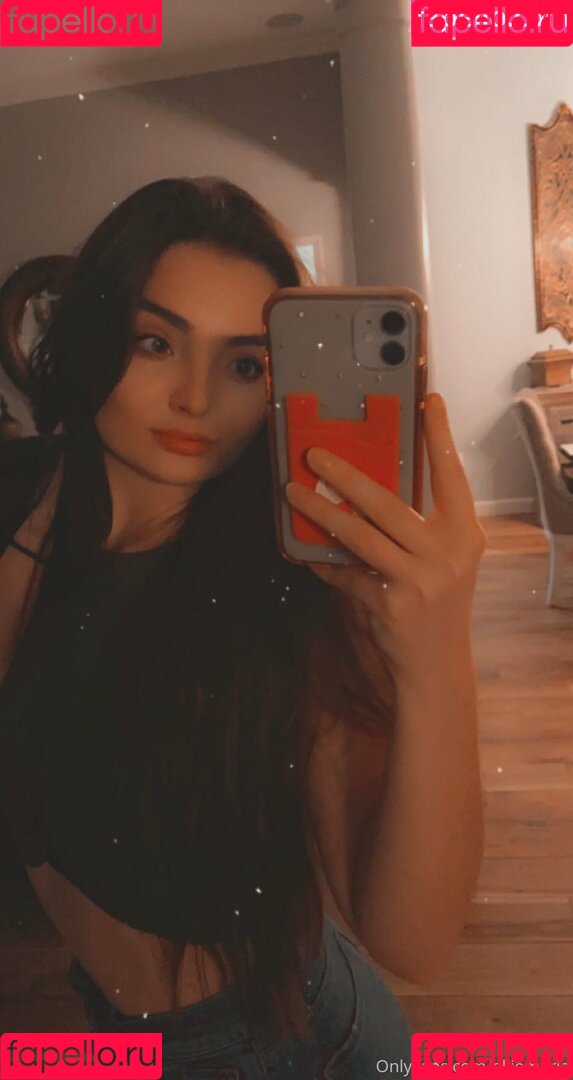 elliexlovely Onlyfans Photo Gallery 