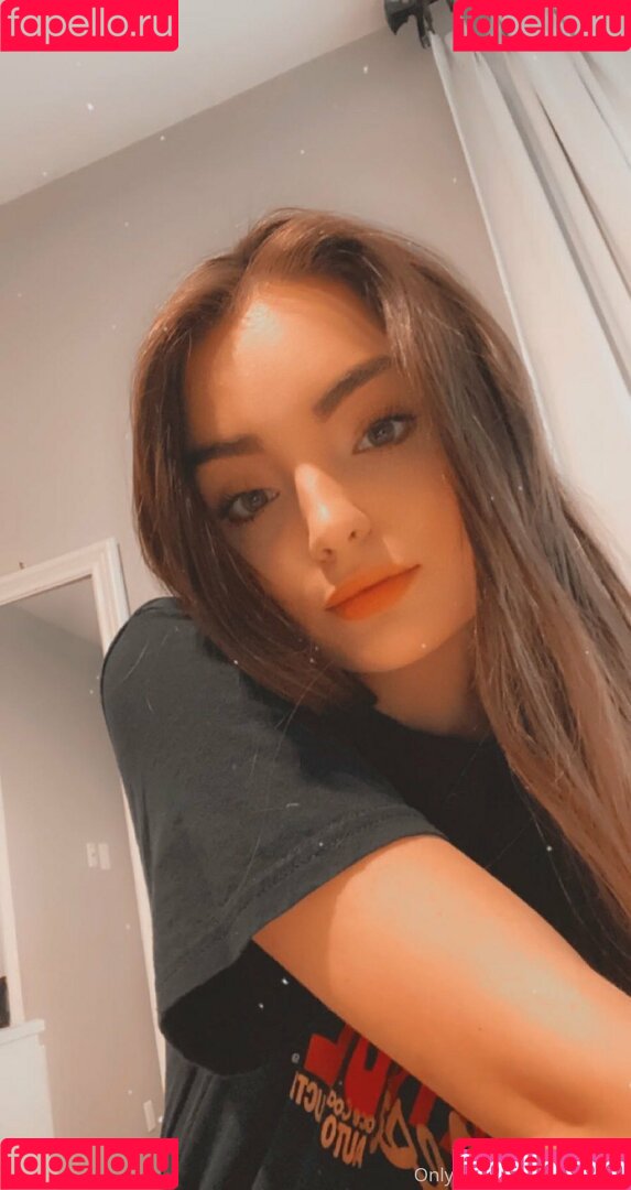 elliexlovely Onlyfans Photo Gallery 