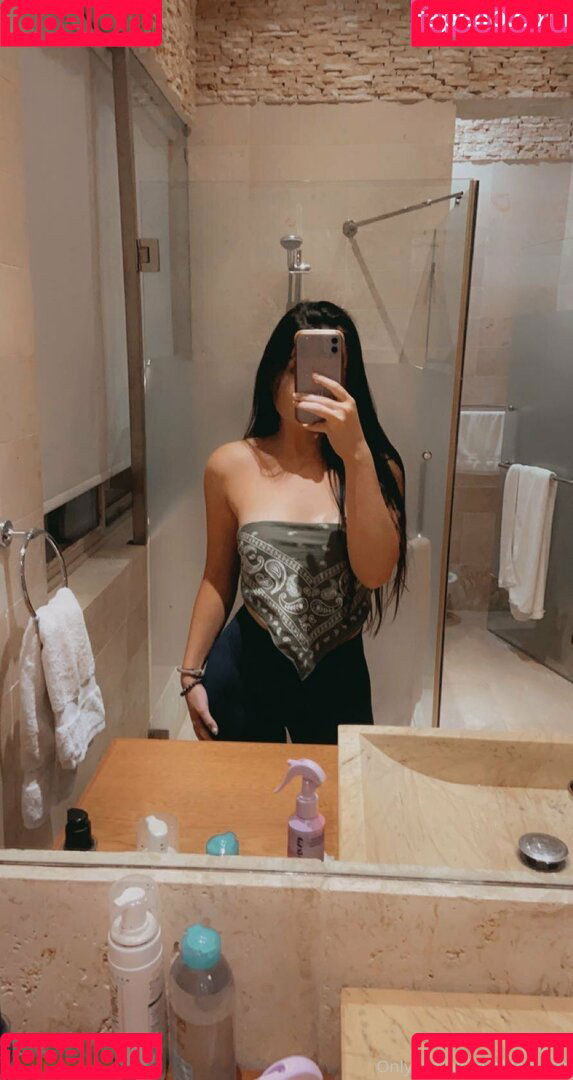 elliexlovely Onlyfans Photo Gallery 