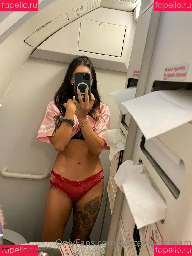 Costarican Trouble Onlyfans Photo Gallery 