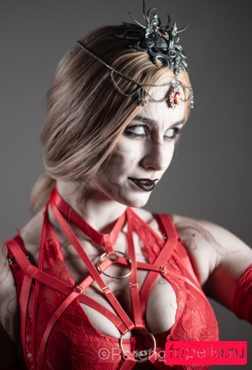 rerengacos Onlyfans Photo Gallery 