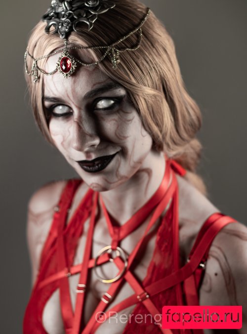 rerengacos Onlyfans Photo Gallery 