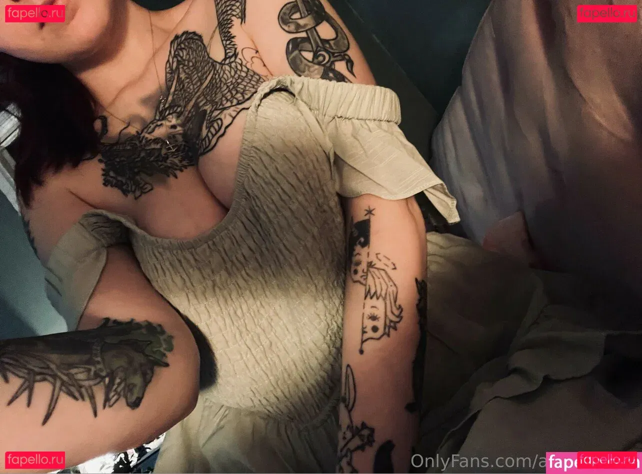 Alleykat421 Onlyfans Photo Gallery 