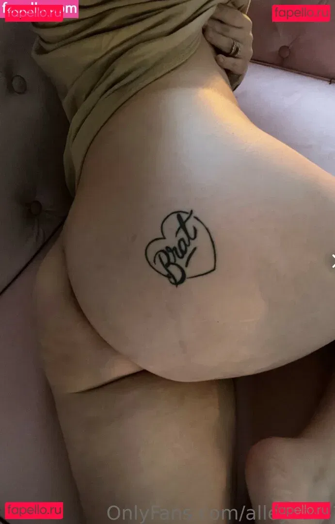 Alleykat421 Onlyfans Photo Gallery 