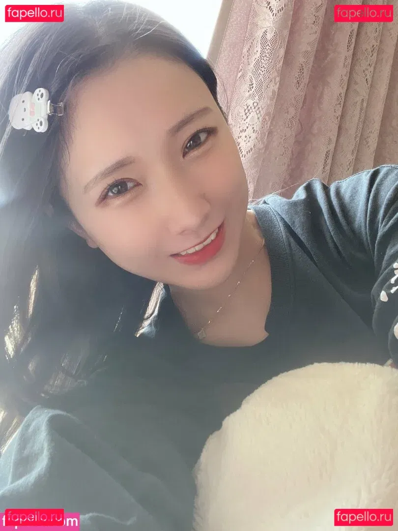 Hikaru Miyanishi Onlyfans Photo Gallery 