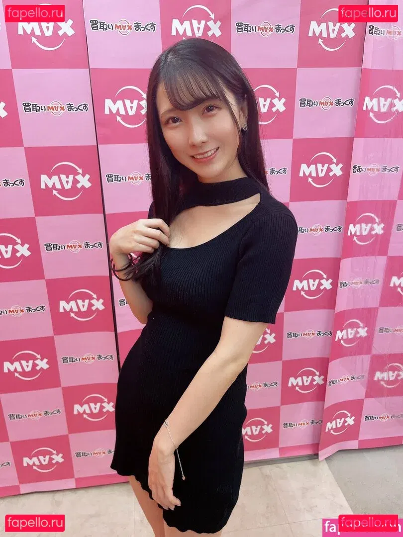 Hikaru Miyanishi Onlyfans Photo Gallery 