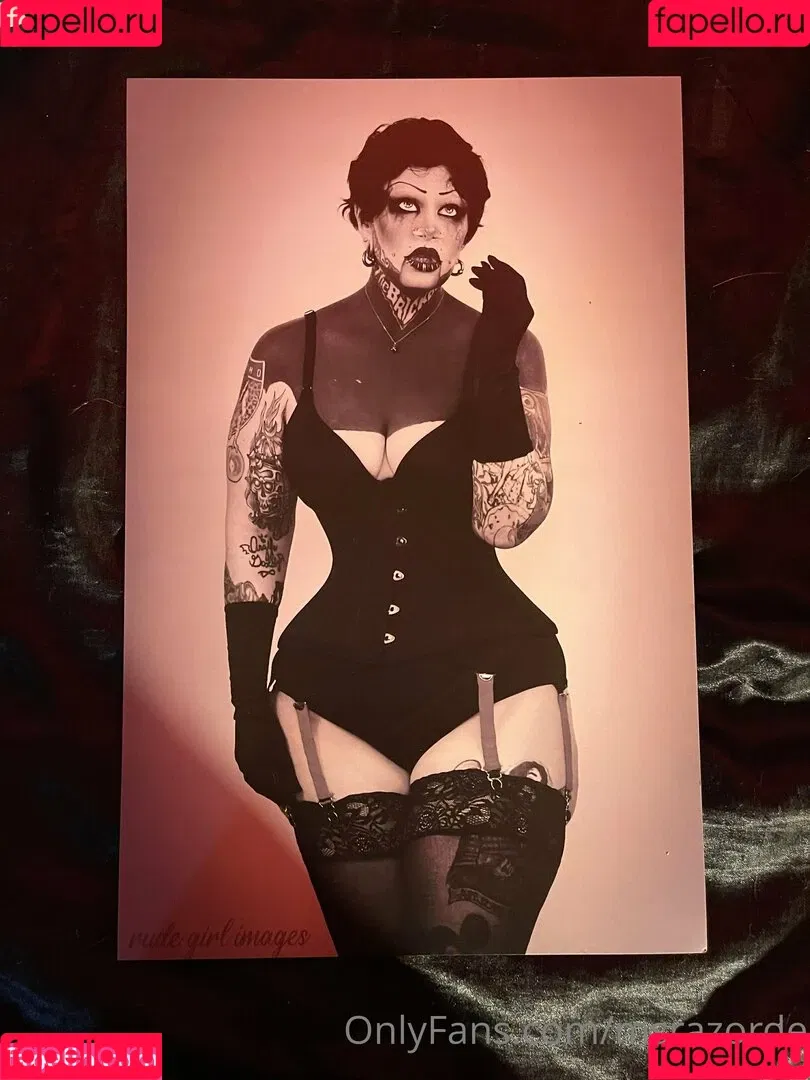 msrazorde Onlyfans Photo Gallery 