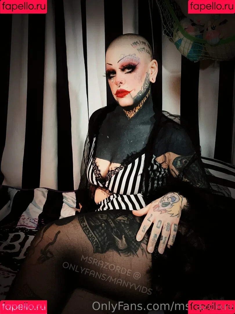msrazorde Onlyfans Photo Gallery 